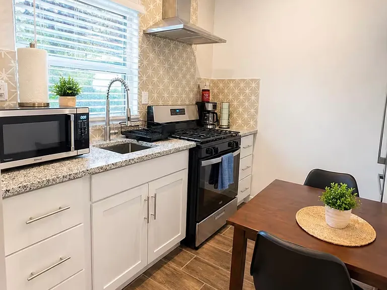 3823 Fort Blvd #2 — Photo 10