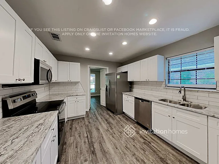 612 Arbor Creek Dr — Photo 8