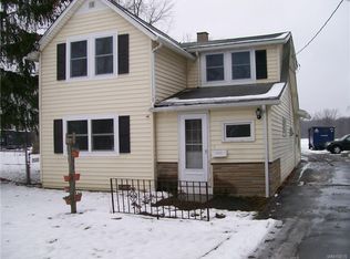 1891 Saunders Settlement Rd, Niagara Falls, NY 14304