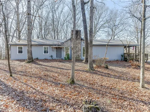 59 Curry Creek Rd, Jefferson, GA 30549