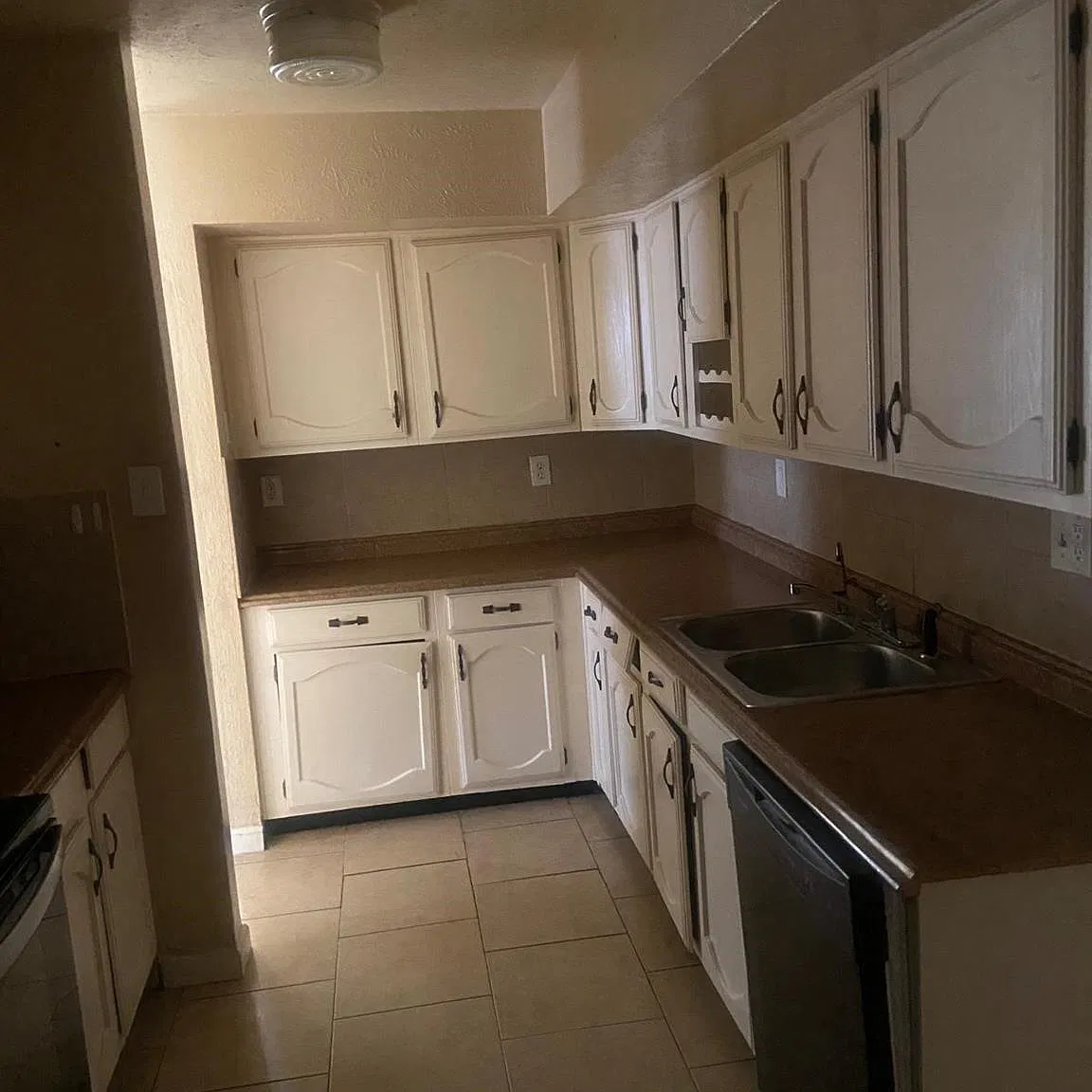 3 bed, 1435 sqft, $1,800 — Photo 3