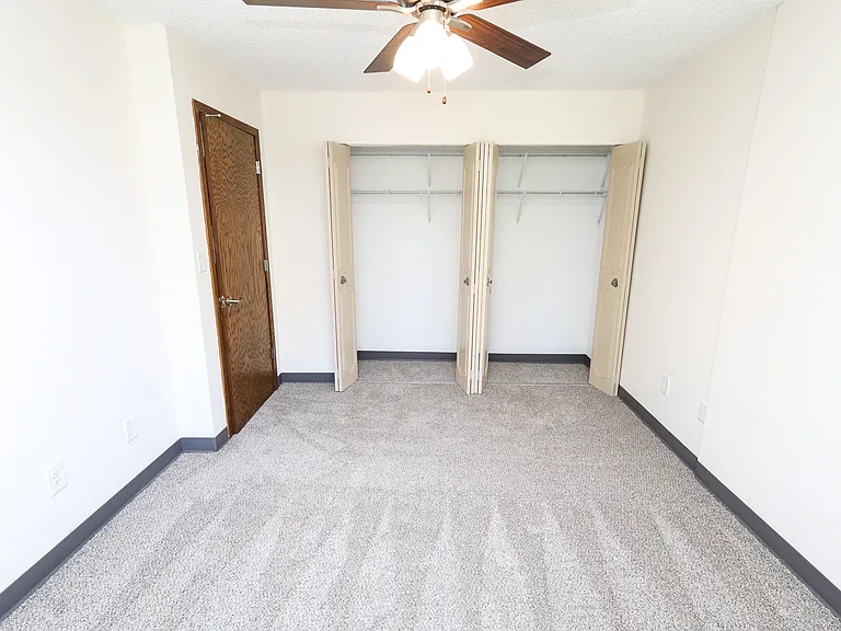 St. Clair Commons — Photo 16