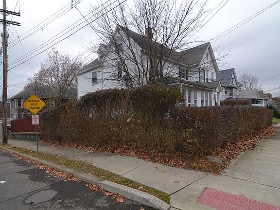 2nd image of 76 Mitchell Ave