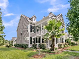 719 N Hickory St, Summerville, SC 29483