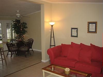 Open living room and kitchen great for entertaining!