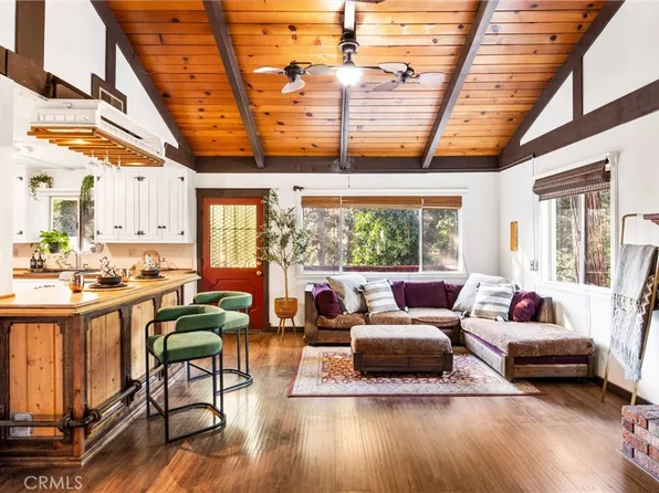 767 Big Oak Rd, Crestline, CA 92325