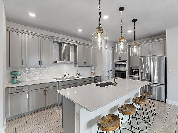 2nd image of 4145 Marina Way