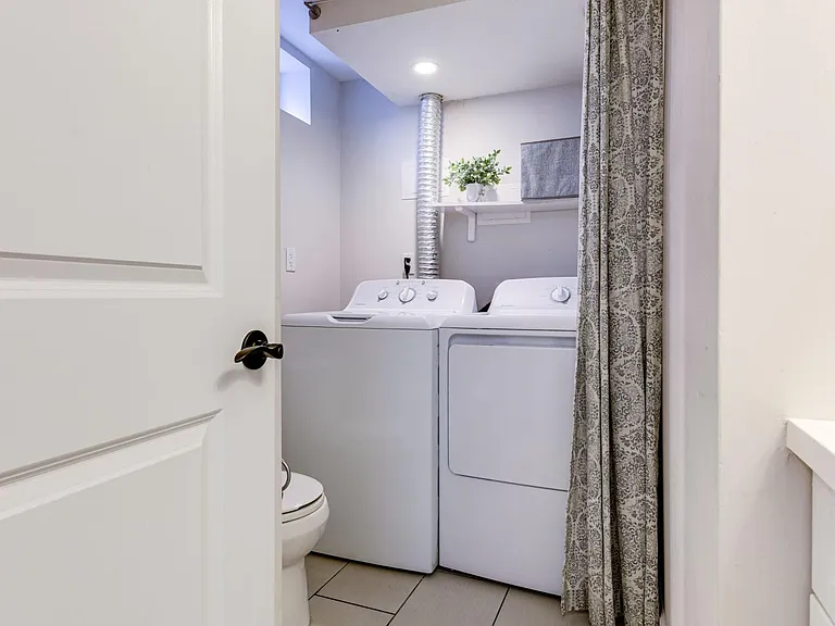 6821 Radcliffe Dr — Photo 27