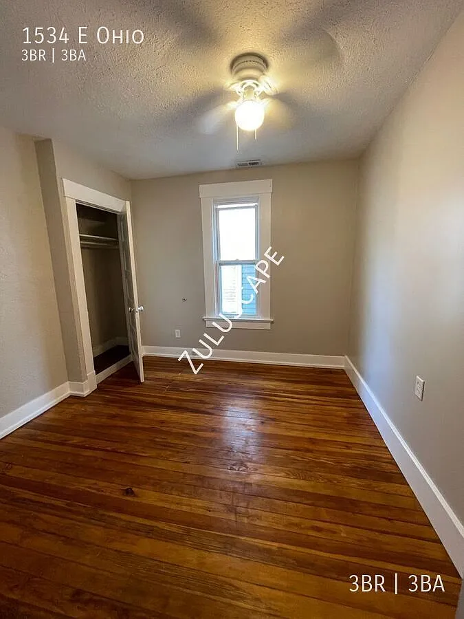 Half Off First Month Rent!.....1534 Ohio Street / 3 Bed 2.5 Bath Duplex — Photo 3