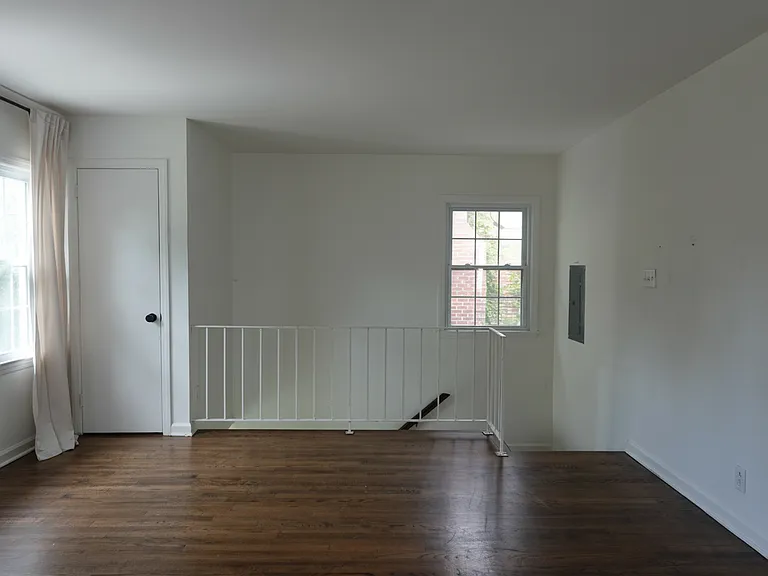 68 Dunnemann Ave — Photo 14