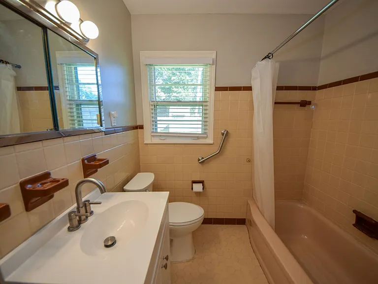 5156 Princeton Rd — Photo 18