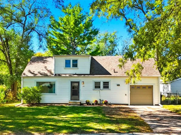 718 6th Ave, Coralville, IA 52241