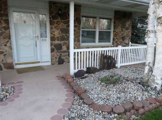 333 Fairview Dr, Bryan, OH 43506