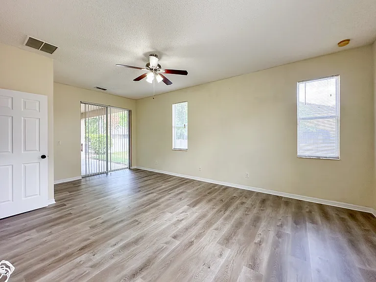 2776 Cabernet Cir — Photo 16