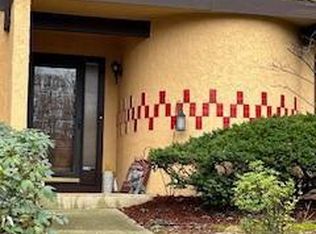 414 Sonora Ln, Sicklerville, NJ 08081