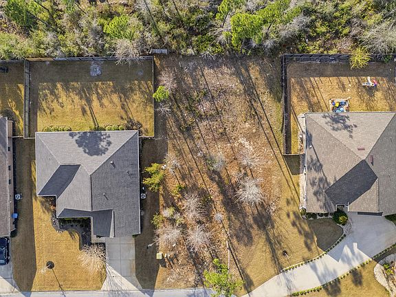 2nd image of 3835 Cedar Park Dr
