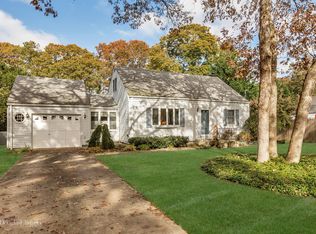 171 Marion St, Sayville, NY 11782