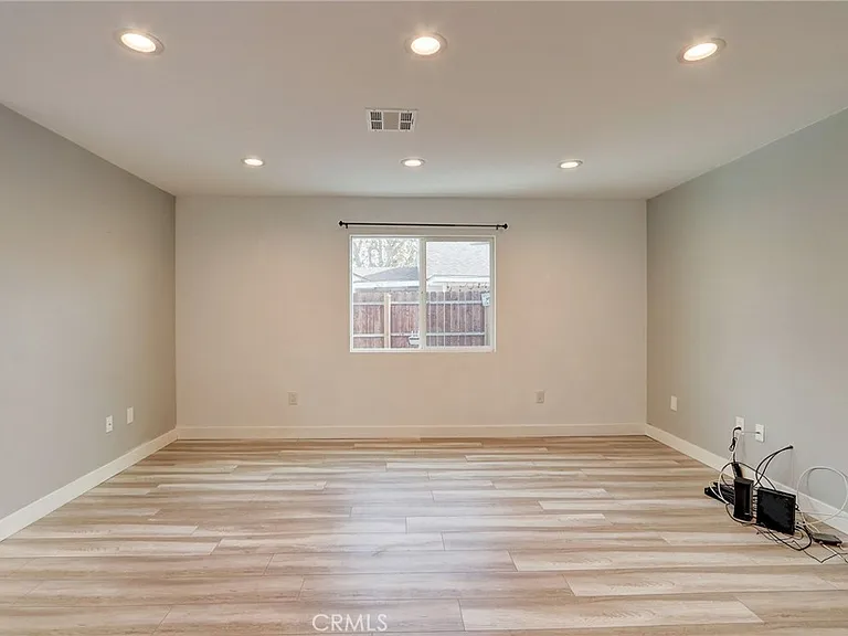 7441 Beckford Ave #1/2 — Photo 11