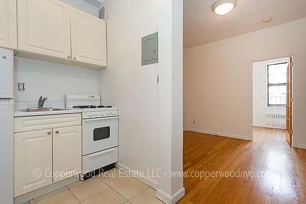 Rented by Copperwood Real Estate | media 23