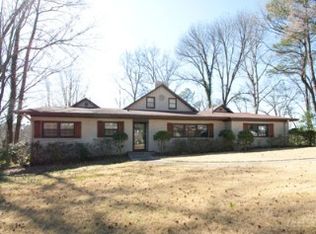 20 Crest Dr, Homewood, AL 35209