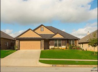 7377 Standing Rock Ln, Tyler, TX 75703