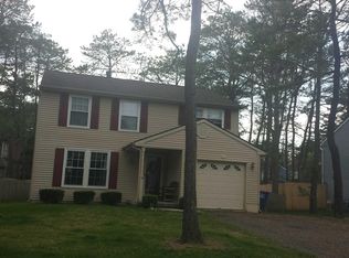 16 Gloucester Ct, Marlton, NJ 08053