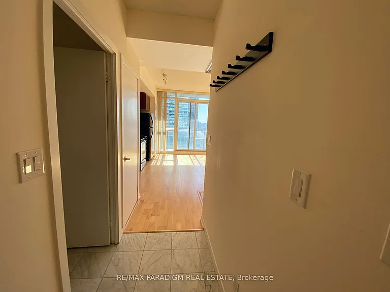 65 Bremner Blvd #3204 — Photo 2