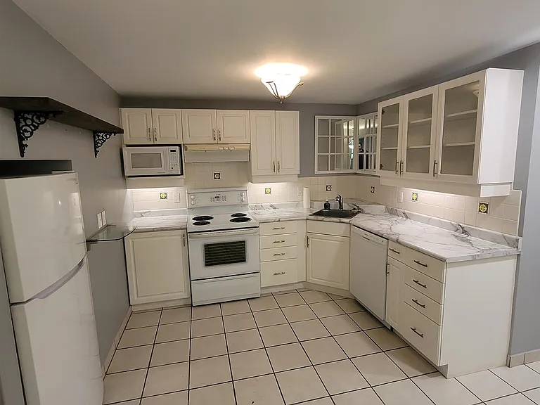 20504 95a Ave #LOWER — Photo 6