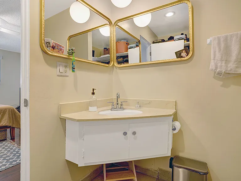 4343 Jackson St #69 — Photo 9