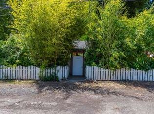 15528 River Rd #A, Guerneville, CA 95446