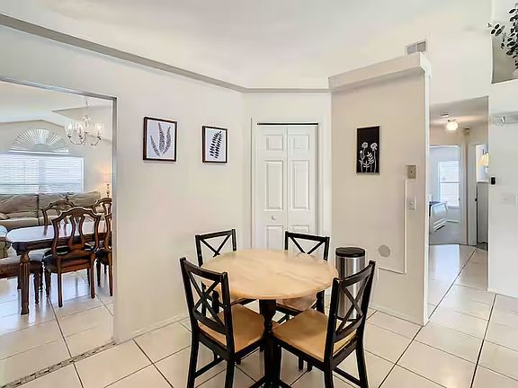 5th image of 1903 Ellery Ln