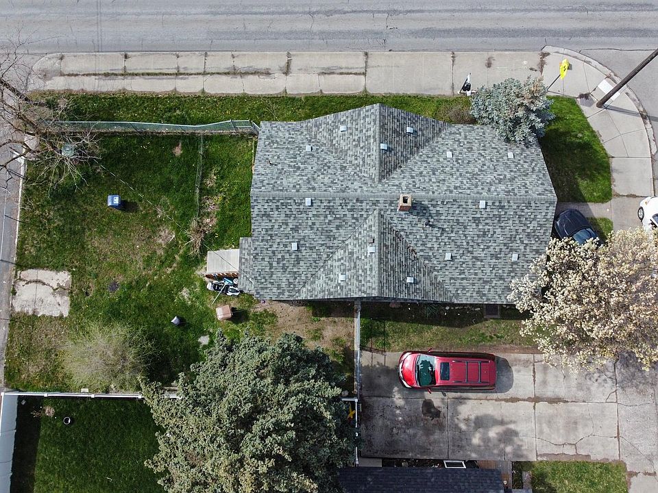 2nd image of 1002 E Gordon Ave