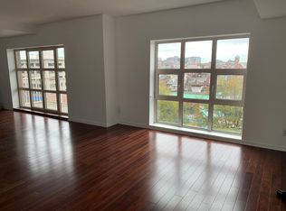 250 President St UNIT 311, Baltimore, MD 21202