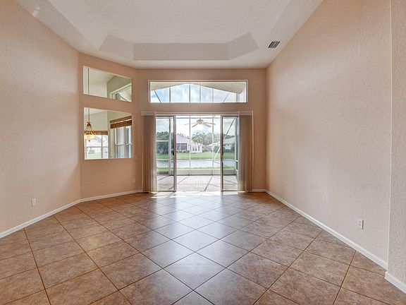 4th image of 13220 Alhambra Lake Circle
