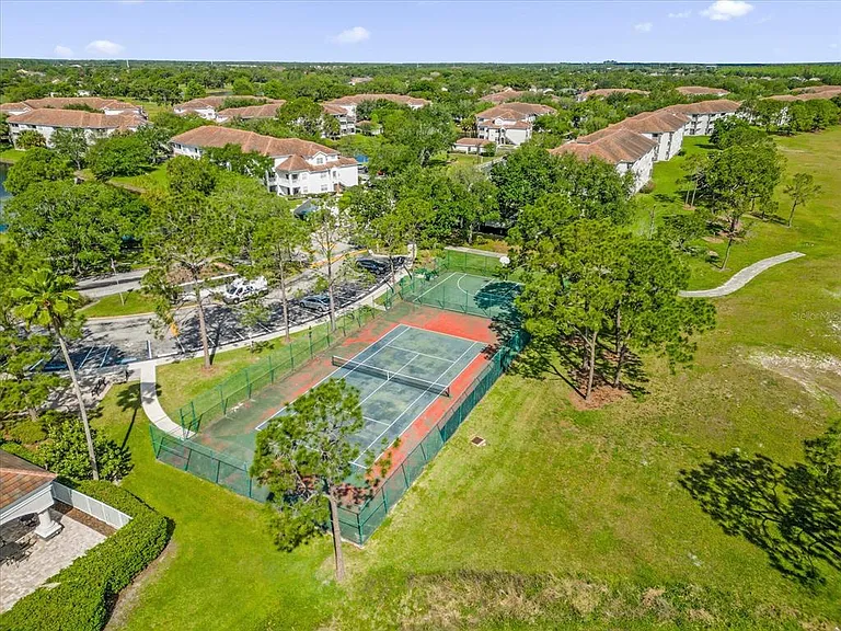 13953 Fairway Island Dr #618 — Photo 31