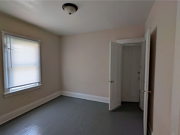 5th image of 3669 E 113th St