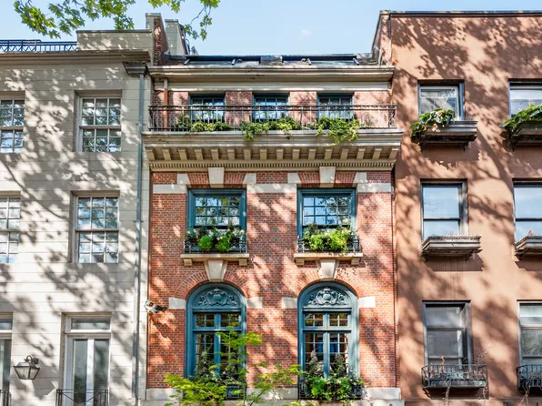 163 East 64th Street 1 image 2 of 29