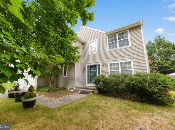 209 Falmouth Way, Dover, DE 19904