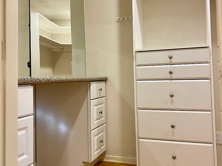 1705 W Alhambra Rd — Photo 9