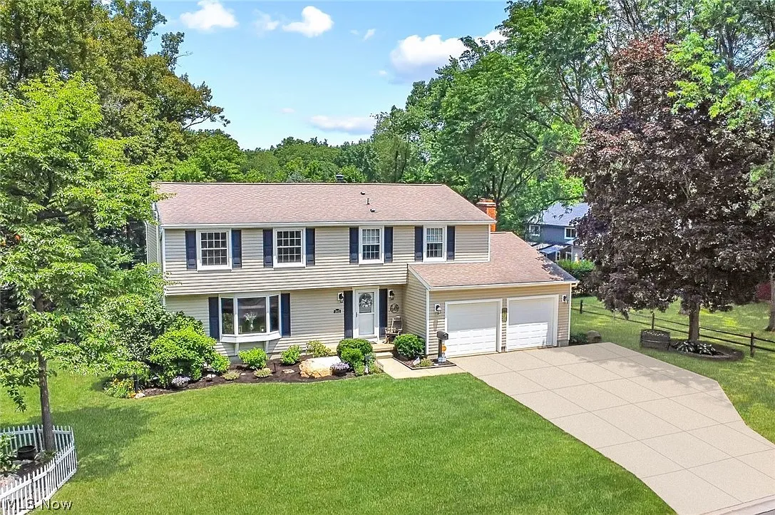 2932 Carters Grove Rd photo 1