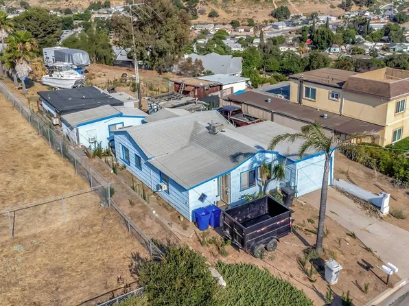 1555 Plover St, San Diego, CA 92114