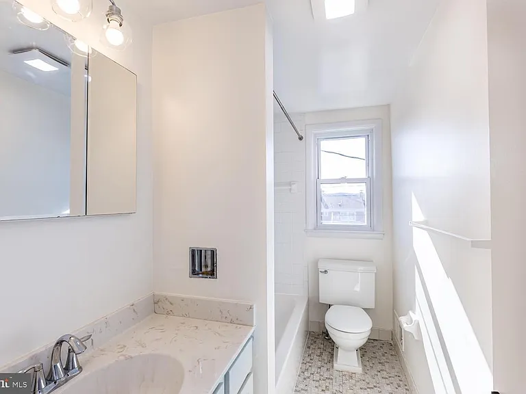 1117 Circle Dr — Photo 18