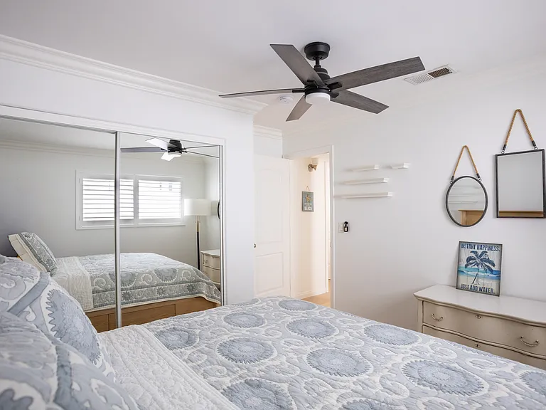 1052 Isabella Ave #C — Photo 17