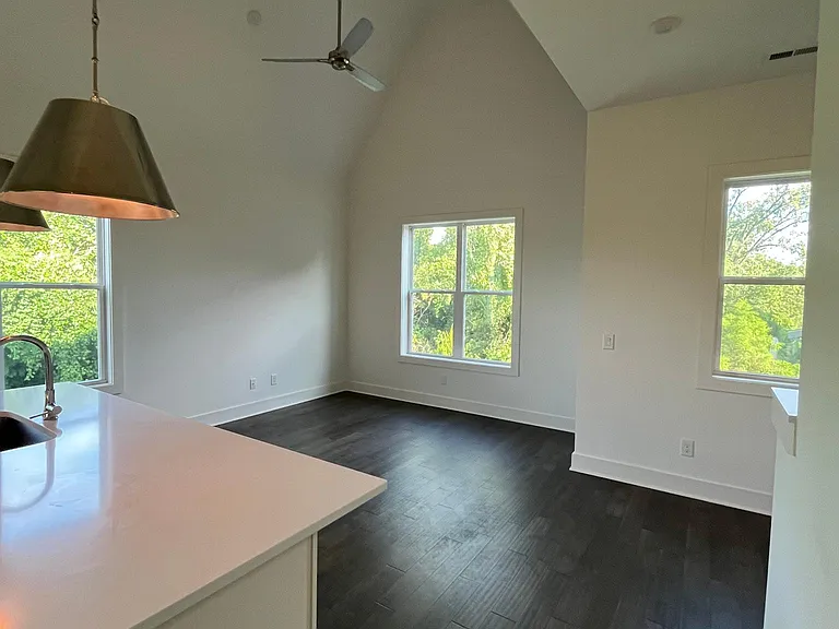 700 James Ave #37 — Photo 4