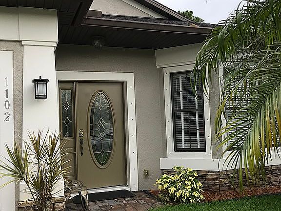 Come on in a sit a-spell 