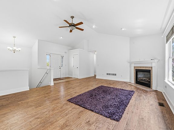 4th image of 10101 Compton Dr #10
