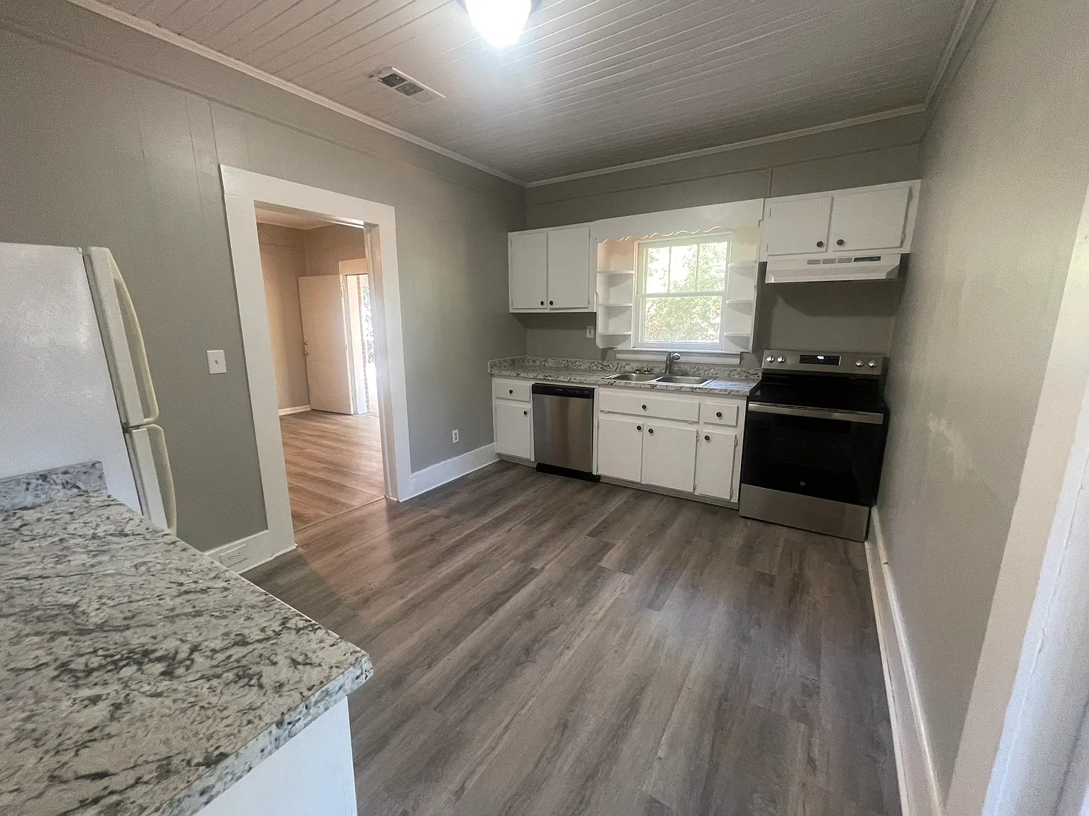 17 Penny Ln — Photo 3