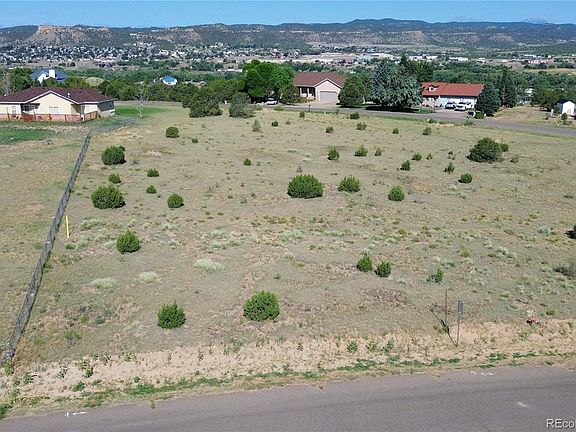 4th image of Pinon Terrace