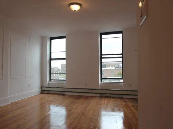 1407 Fulton Street image 1 of 5