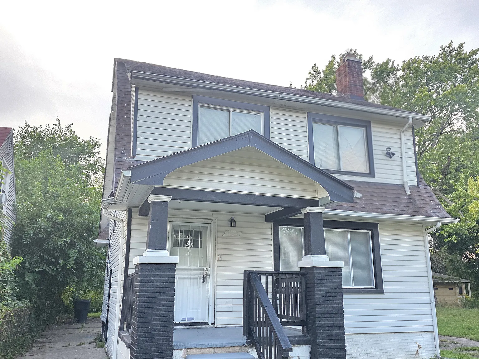 3 bed, 1292 sqft, $1,400 — Photo 1